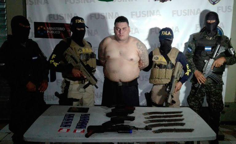 Junto a “El Pechocho” muerieron en el ataque Norlyn Alcides Ardón Varela, alias “lúcifer” y Mario René Castillo, alias el cuerpo. 