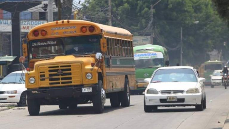 Imagen referencial del transporte público en Honduras.