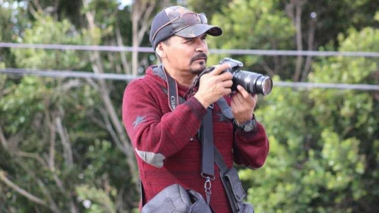 El fotorreportero mexicano Margarito Martínez, que laboraba para varios medios locales e internacionales, fue asesinado ayer al salir de su casa en Tijuana.