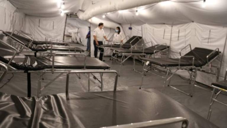 El Gobierno de Honduras instaló un hospital y clínica móvil de aislamiento en Villanueva, Cortés, uno de los municipios con más alto nivel de contagio de COVID-19.