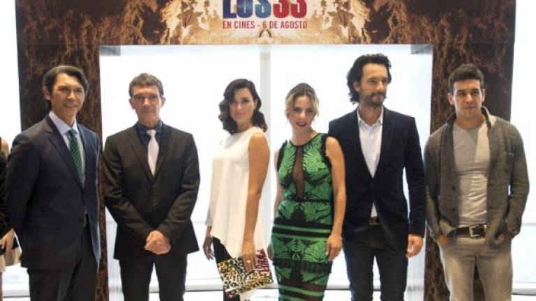 Antonio Banderas y Kate del Castillo son parte del elenco de “Los 33”, película que narra la historia de los chilenos atrapados en una mina durante 69 días.
