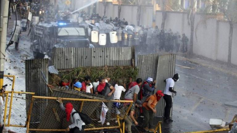 La manifestaciones políticas en Honduras se han tornado violentas y han sembrado el temor entre los ciudadanos.