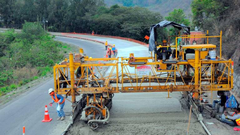 Infraestructura. BCIE ha financiado obras viales en los últimos años en el país.