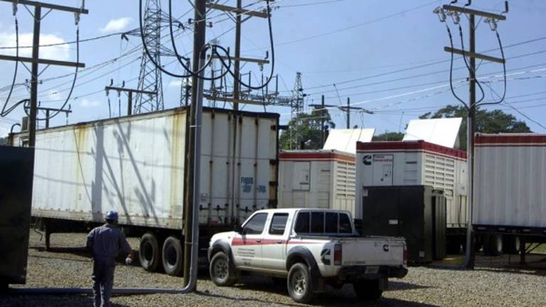 La empresa Laeisz está generando desde esta semana los 20 megas que prometió.