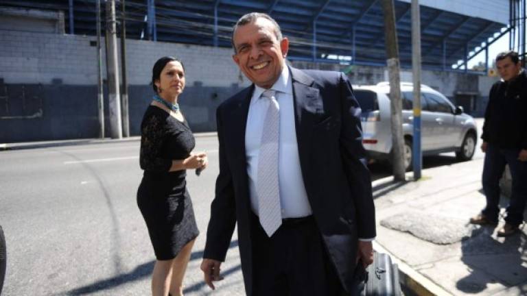 El expresidente Porfirio Lobo Sosa se defiende de las acusaciones contra su persona hechar por el exjefe de Los Cachiros.