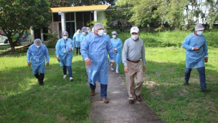 Las autoridades de Comayagua esperan que el Gobierno les apruebe las compras de vacunas contra el covid-19.