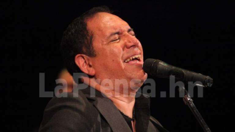 Guillermo Anderson en su última aparición pública en un concierto en Tegucigalpa a finales del 2015.