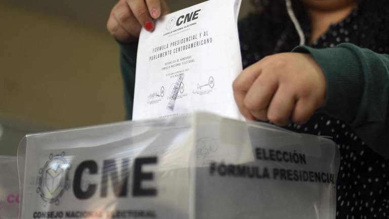De una gran comunidad hondureña en Nueva York, solo 60 personas salieron a las urnas