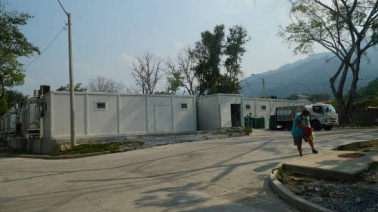 El hospital modular que funciona aledaño al Rivas para la atención de enfermos de covid. Fotos: Amílcar IZaguirre.