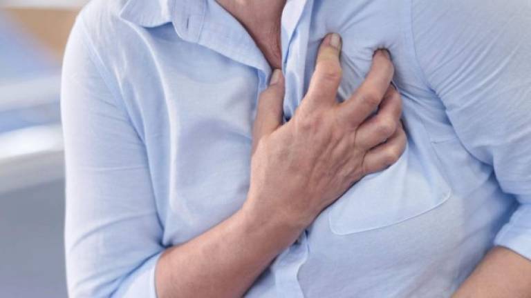 Es indispensable que conozca los síntomas de un paro cardiaco.