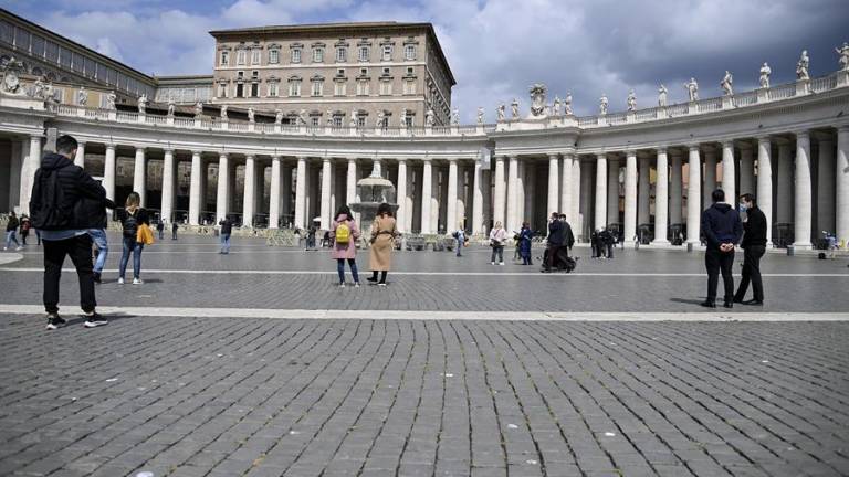 Con esa medida la Ciudad del Vaticano, un enclave en el corazón del Roma, se alinea con las adoptadas por Italia.