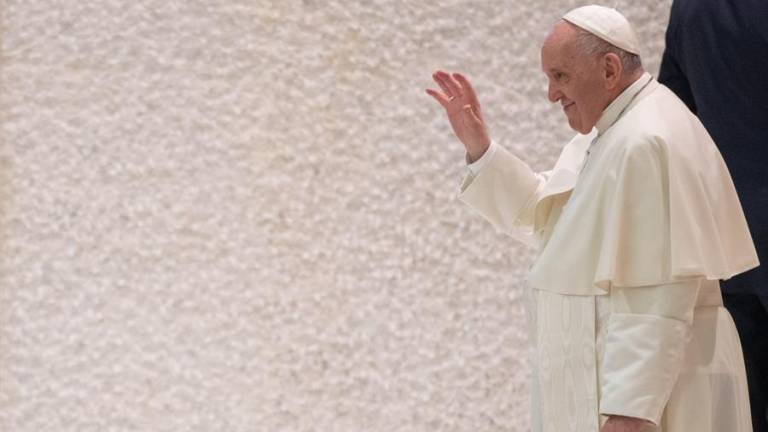 El papa Francisco a su llegada a la audiencia general de los miércoles, ayer, en el Vaticano.
