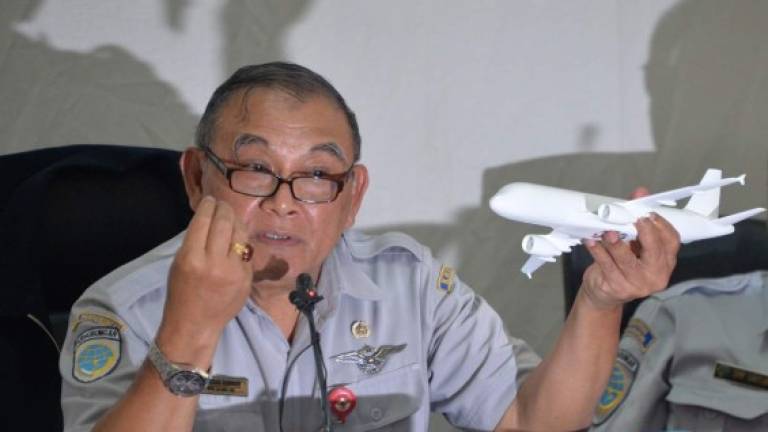 Las autoridades malasias aún no han encontrado los restos del avión ni de los pasajeros tras una búsqueda de más de 10 meses.