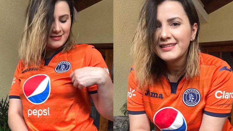 La periodista hondureña Cesia Mejía se mostró muy molesta por la derrota del Olimpia contra la UPN y ha pedido al equipo de sus amores Motagua que se deje ganar del Vida.