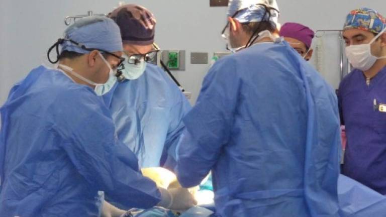 Aún falta bajar la mora quirúrgica en 11 hospitales.