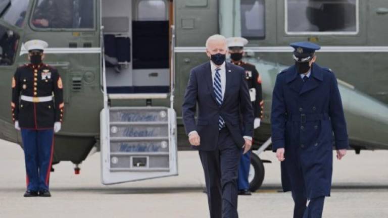 Biden visitará varios estados para promocionar su plan de rescate pero se niega a viajar a la frontera para supervisar la crisis migratoria./AFP.