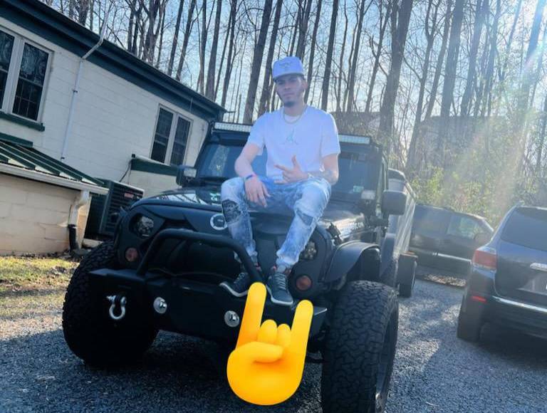 El joven de 24 jóvenes había viajado de Virginia a California hace 20 días en busca de mejores oportunidades de trabajo.