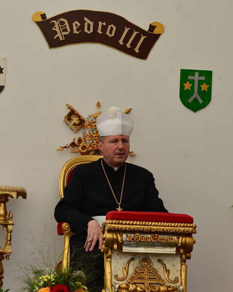 “No hace falta Cónclave, ya elegimos”: ¿Quién es el Papa Pedro III?