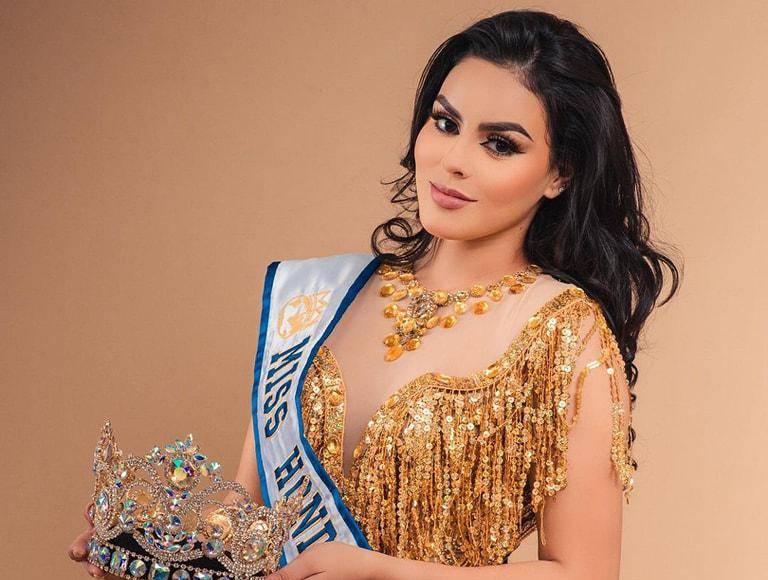 La nueva edición del Miss World se celebra desde el pasado 18 de febrero hasta el 9 de marzo en Mumbai, la ‘Ciudad de los Sueños’. Mientras que la ceremonia de apertura tuvo lugar el pasado 20 de febrero en Nueva Delhi, y la velada final se llevará a cabo el 9 de marzo en el Centro Mundial de Convenciones Jio en Mumbai
