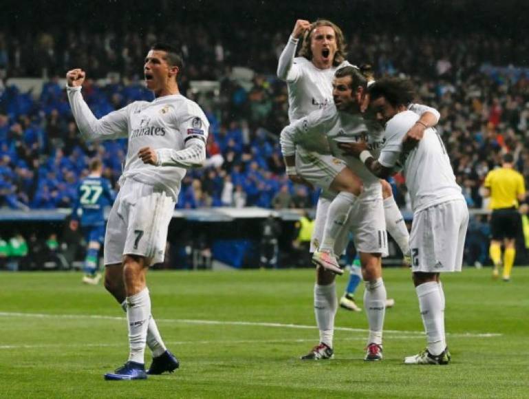 2016 Remontada. Real Madrid estaba al borde de la eliminación en Champions League, venía de perder 0-2 contra Wolfsburgo, pero en la vuelta un triplete de Cristiano Ronaldo los clasificó a la siguiente ronda. Real Madrid terminaría por ganar esa Champions, pero sin ese triplete no habría sido posible.