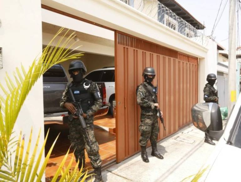 Las propiedades fueron custodiadas por la fuerza de seguridad hondureña.