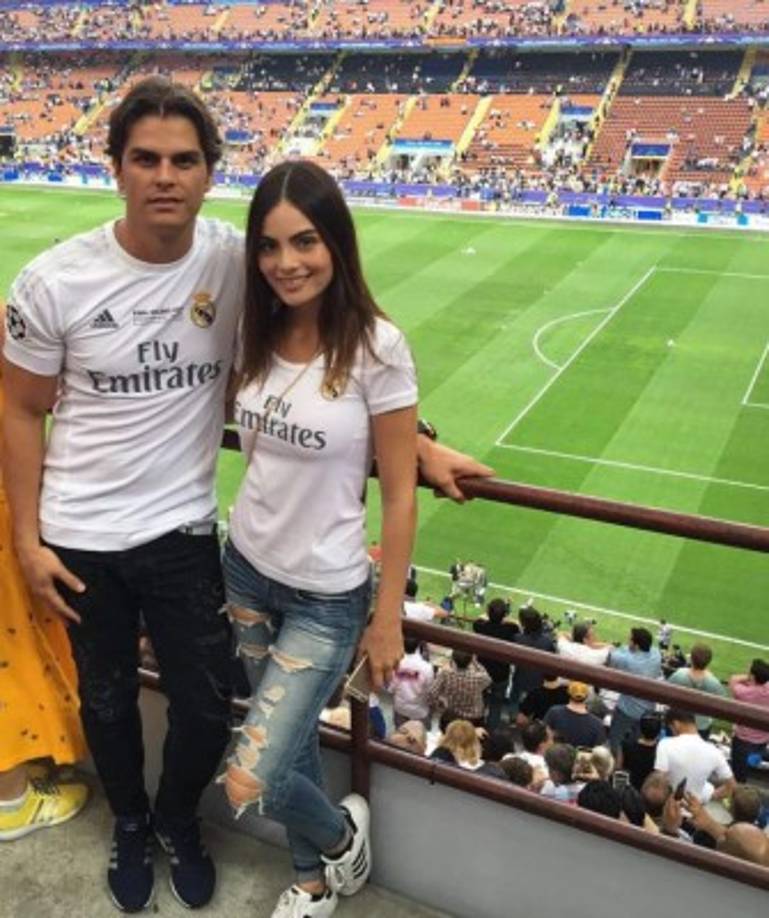 Juan Carlos además de ser considerado como un joven emprendedor, también está relacionado con celebridades mexicanas.