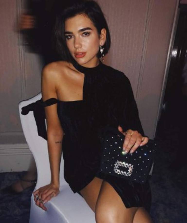 'Creo que el cambio más significativo es que ahora ya no paso más de un par de días en el mismo lugar, por eso he sido muy afortunada de llevar ya varios días por aquí, porque eso nunca sucede.<br/>Es muy emocionante, todo se siente como algo grandioso y todo lo que ha sucedido me ha ayudado a crecer y evolucionar. <br/>Estoy de tour mucho tiempo y ahora se me dan oportunidades como esta, que ni en un millón de años imaginé que pudieran ocurrir, y por eso estoy más que agradecida'. expresó