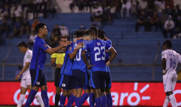 El Salvador acabó con un enorme maleficio tras su triunfo ante Honduras