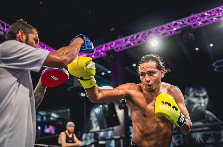 Harold Calderón es hasta ahora un desconocido para los hondureños en el mundo del Boxeo, pero lo alcanzado en su carrera lo ha sacado del anonimato.