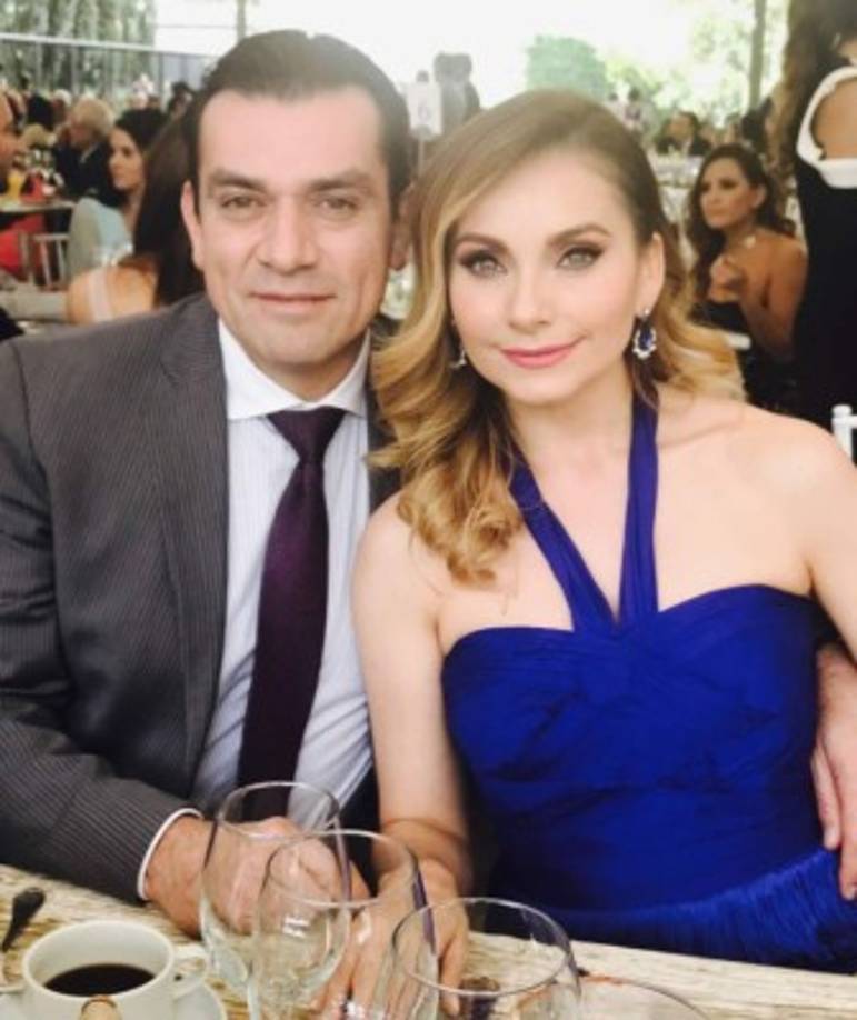 En la actualidad el actor parece haber dejado los enredos de faldas, tras haberse casado con Elizabeth Álvarez en 2011.<br/>