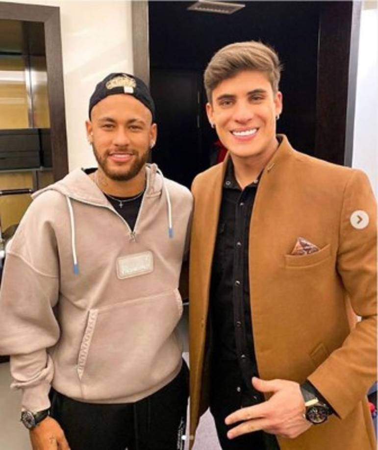 Tiago Ramos, exfutbolista, gamer y modelo de 22 años, incluso es menor seis años que el propio Neymar.