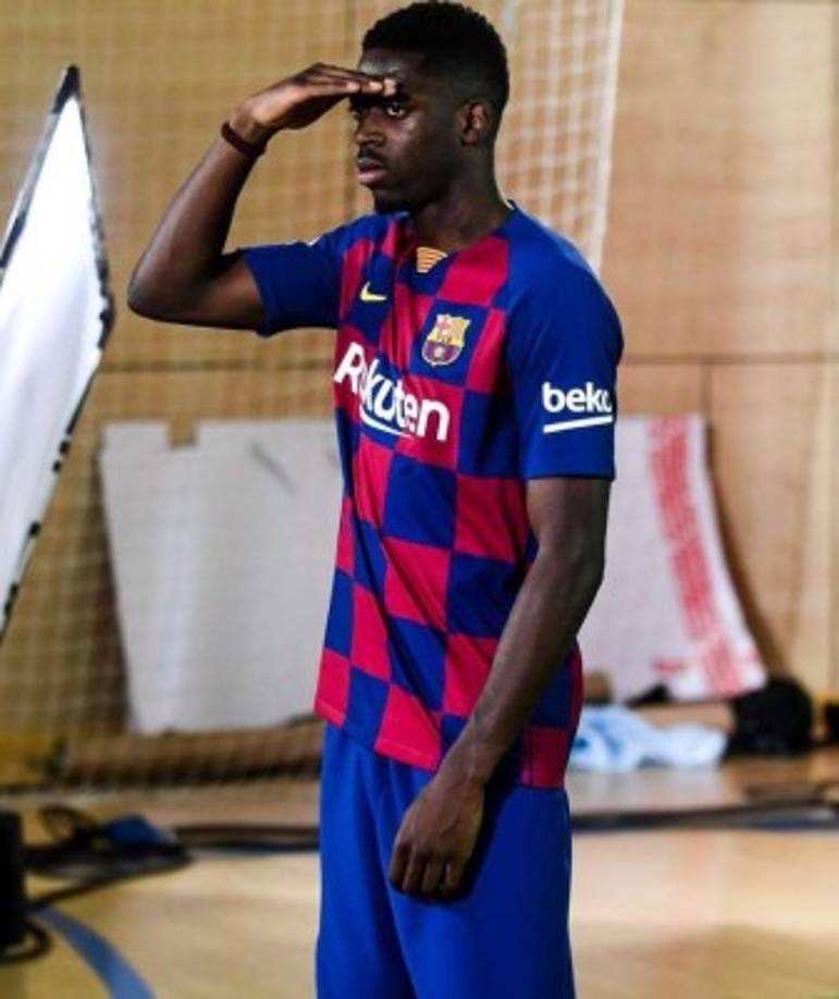 El ex cocinero de Dembélé señaló que el francés no es mucho de tragos, pero no descansa lo que debería: 'Es una vida desordenada. Nunca he visto alcohol, pero no respeta en absoluto los plazos de descanso, no hay una estructura de alto nivel a su alrededor'. reveló.