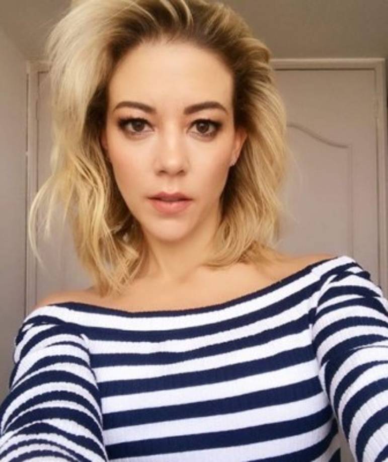 Debido al éxito de su personaje en 2016 tuvo una participación especial en la serie El Chema, donde volvió a interpretar a «Mónica Robles».​ En 2017 tuvo una participación especial en la telenovela La fan, y en ese mismo año concluyó su participación en la serie El señor de los cielos.