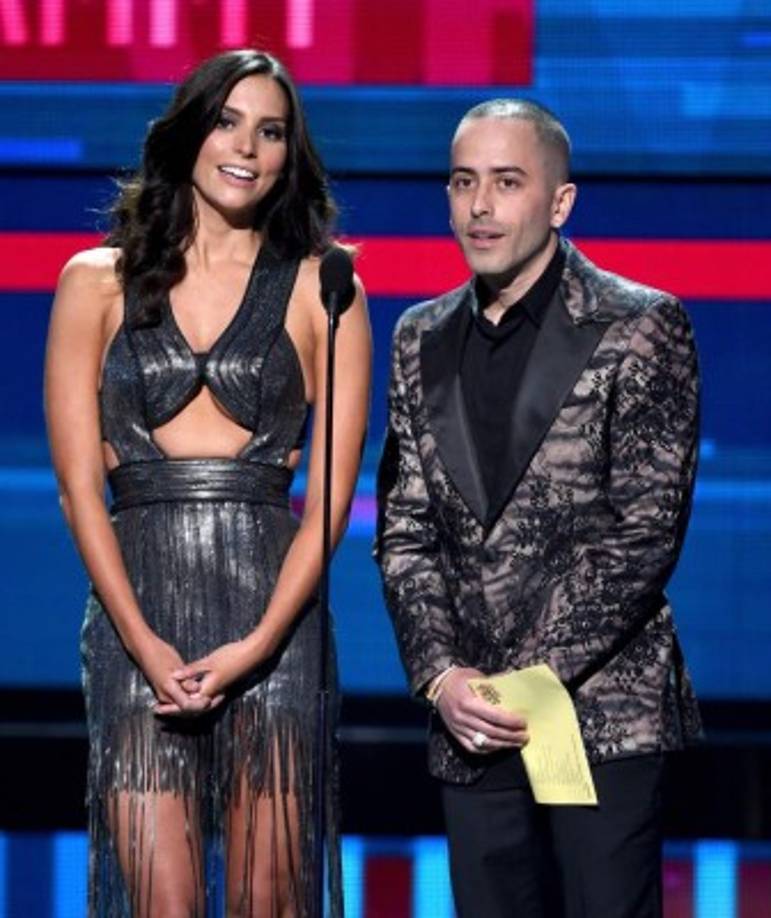 Dicen que Génesis Rodríguez le robó este vestido a la princesa Xena.