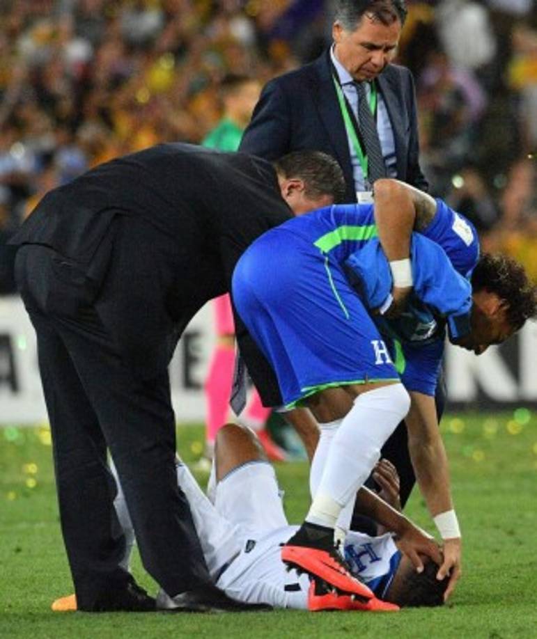 Después del empate sin goles en la ida, una actuación estelar de Jedinak, interviniendo en los tres goles, primero con una falta que desvió a su propia puerta el hondureño Henry Figueroa (54) y luego con tantos de penal (72 y 85), todos en la segunda mitad, privó a la 'H' de acudir a su tercer Mundial consecutivo.<br/><br/>