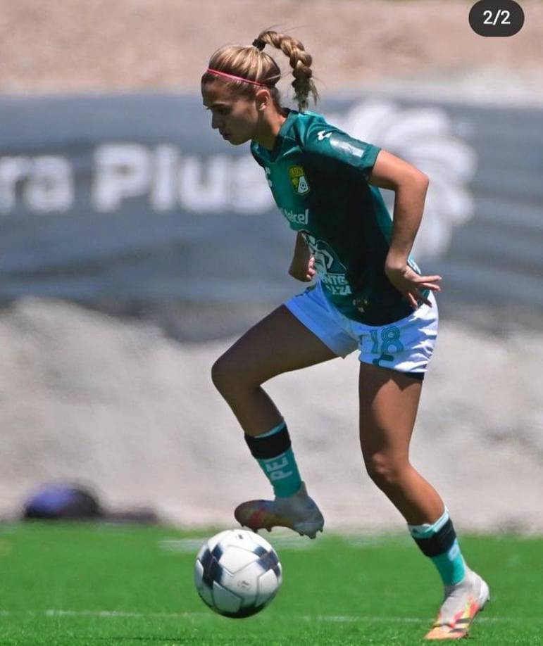 Ante la denuncia, la joven futbolista recibió muchas críticas por “ser exagerada.
