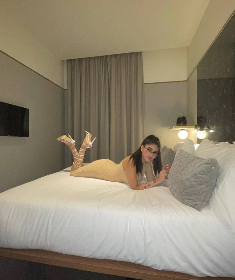 Pero lo que llamo la atención era que la joven ya contaba con varios seguidores en sus diferentes redes sociales. 