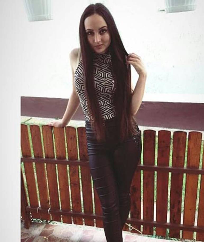 Fábián Hajnalka es la bonita chica de Hungría que fue conquistada por recordado futbolista hondureño. 