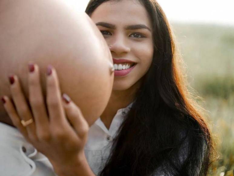 Es así como el nacimiento del primer hijo de Ziya y Zahad ha alcanzado una gran notoriedad en la India.