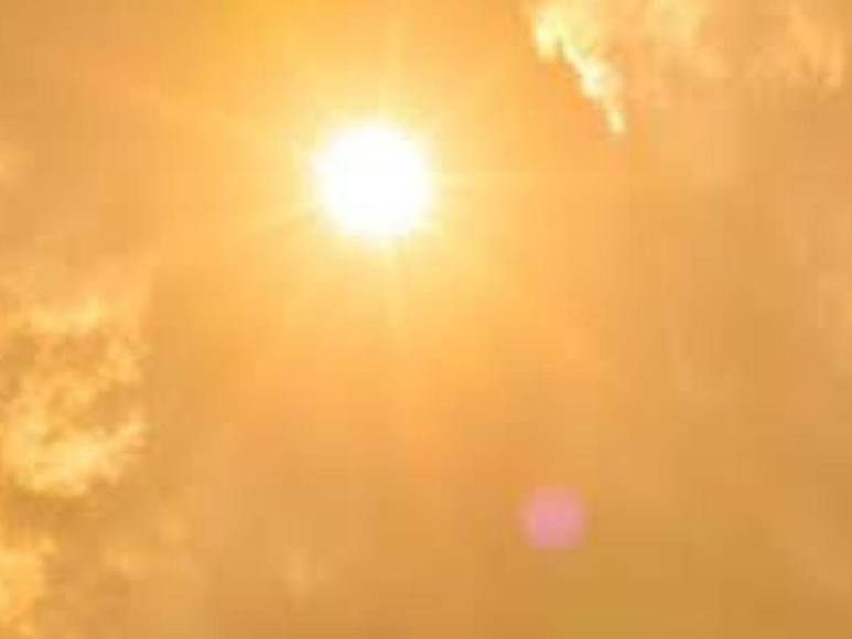 Cabe mencionar que el Sol se encuentra en un período de alta actividad este año 2024, generando bastantes manchas solares y eyecciones de masa.