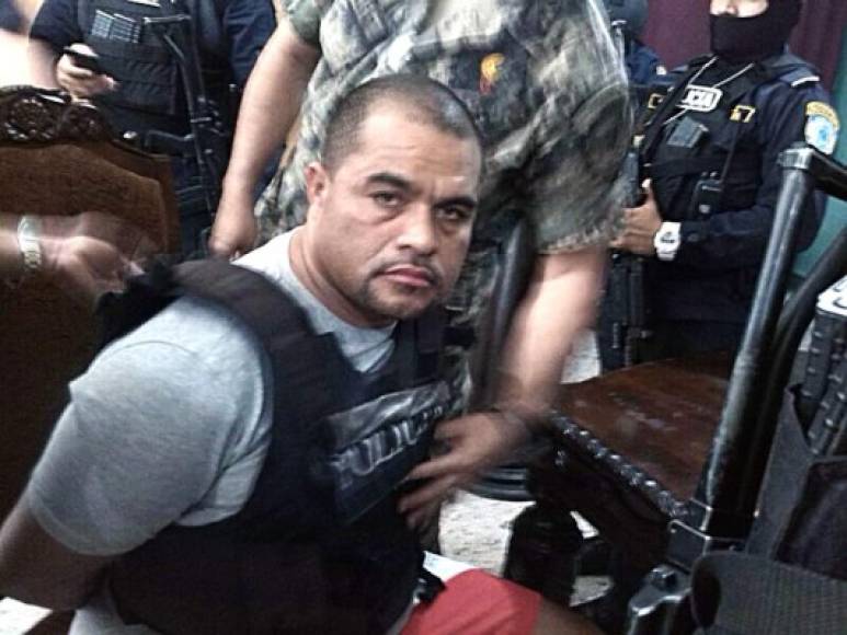 Carlos Arnaldo Lobo, exlíder de organización criminal. Fue capturado el 27 de marzo de 2014 y extraditado en mayo de ese mismo año. Se declaró culpable y fue condenado a 20 años de prisión por cargos relacionados al tráfico de drogas, pues trabajó con el cartel de Sinaloa.