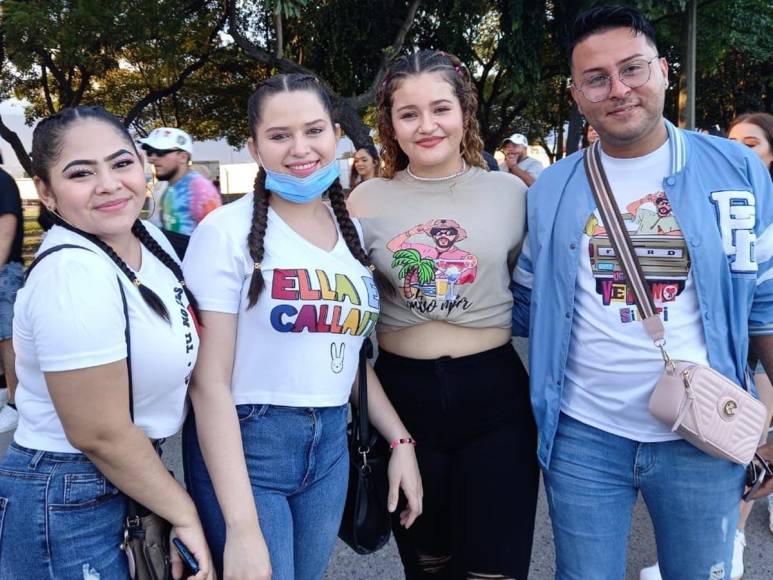 Bellas hondureñas en el concierto de Bad Bunny