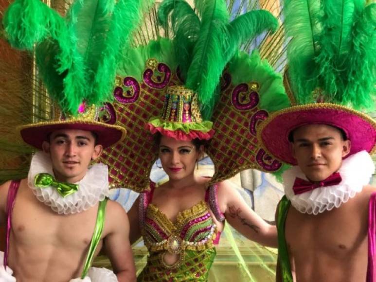 El 21 de junio se realizará un fashion week carnaval. Los organizadores que la misa en honor a San Pedro Apóstol será el viernes 29 de junio.