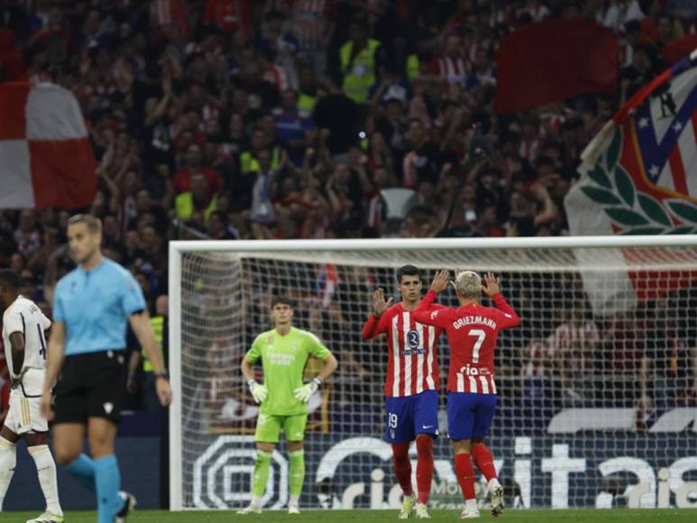 Los tres goles del Atlético de Madrid fueron de cabeza.