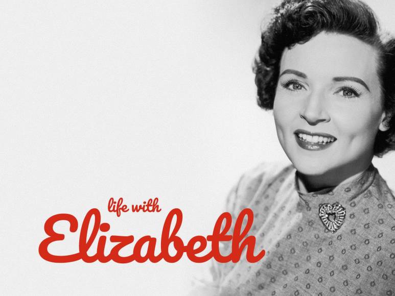 “La vida con Elizabeth”. En 1952, Betty White consiguió su primer papel protagonista en una serie de televisión con Life With Elizabeth. En el programa, interpretó a Elizabeth, esposa de Alvin (Del Moore), mientras los fanáticos sintonizaban para ver las aventuras del día a día de la pareja de recién casados. 