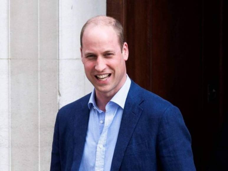 El Príncipe William de Inglaterra suma otro título a su lista: es el pelón más sexy del mundo.