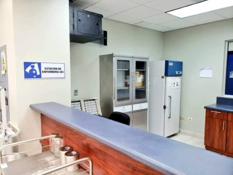 Bukele inaugura moderno hospital para atender crisis de coronavirus en El Salvador