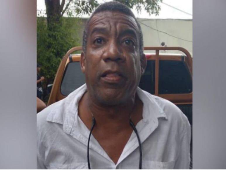 27.- Michael Adoph Dixon Rivers “El Capi”Originario de Puerto Cortés, Cortés. Nació el 31 de enero de 1968. Fue capturado en La Ceiba el 19 de octubre de 2021. La orden de aprehensión fue emitida el 18 de agosto de 2021. Fue extraditado el 14 de diciembre del 2021.