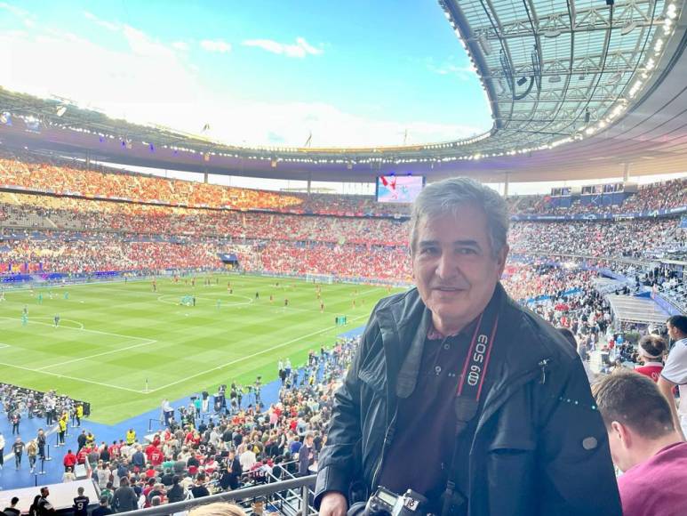 Jorge Luis Pinto, exdirector técnico de la Selección de Honduras, acudió a presenciar en directo la final de la Champions League entre Liverpool vs Real Madrid.