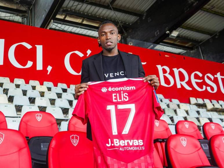 El jugador catracho, Alberth Elis, regresa a la Ligue 1 de Francia para jugar con el Brest.